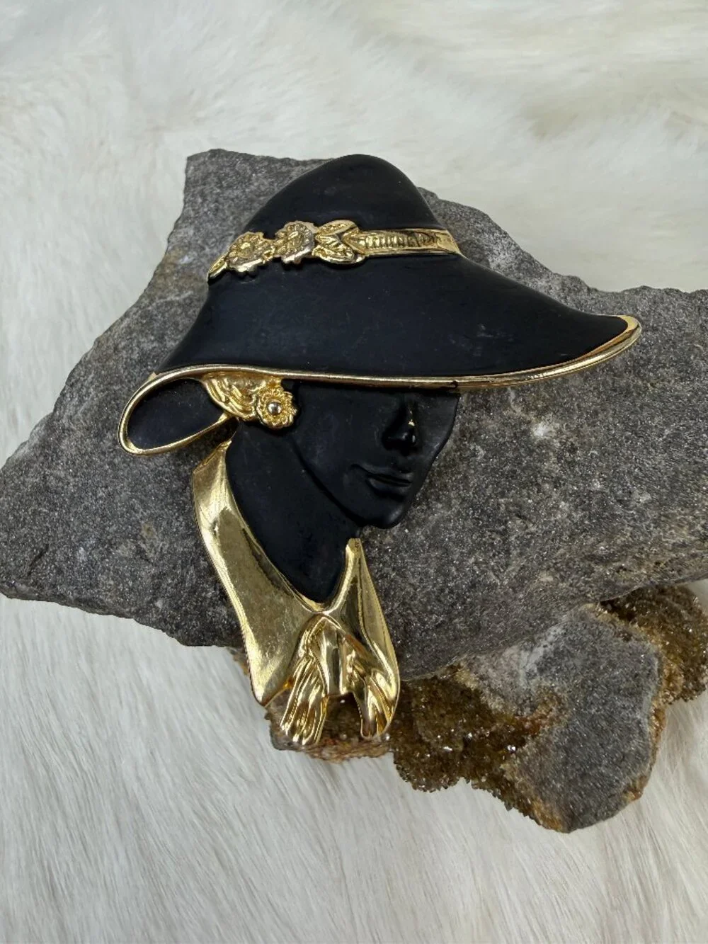 Vintage Gold Tone Black Enamel Lady In The Flower Hat Brooch  Unsigned